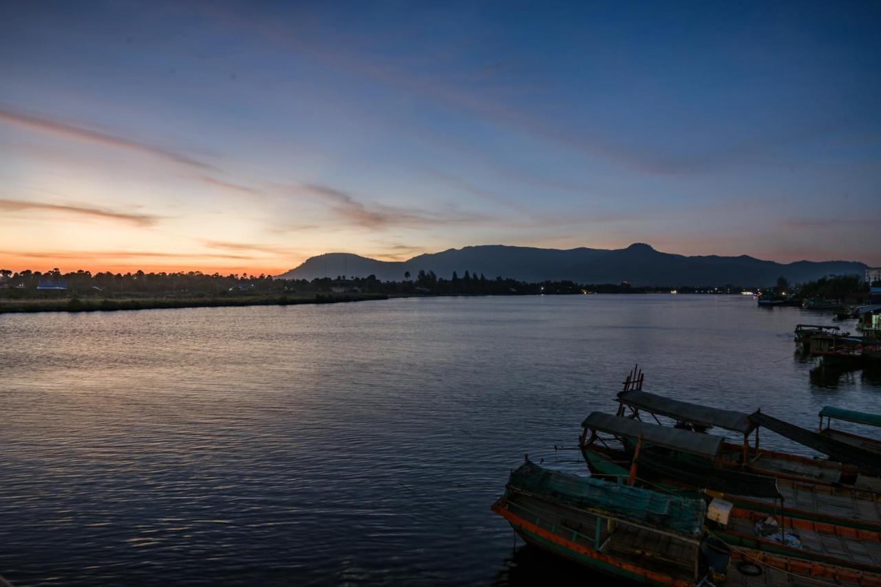 Phka Kravan Boutique Kampot Luaran gambar